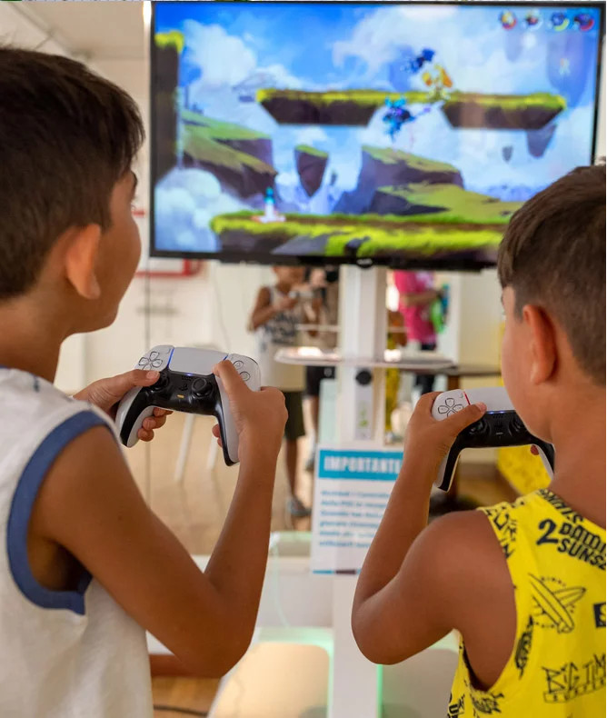 media.Gallery-Kids-World-2-CFH-Serenisima