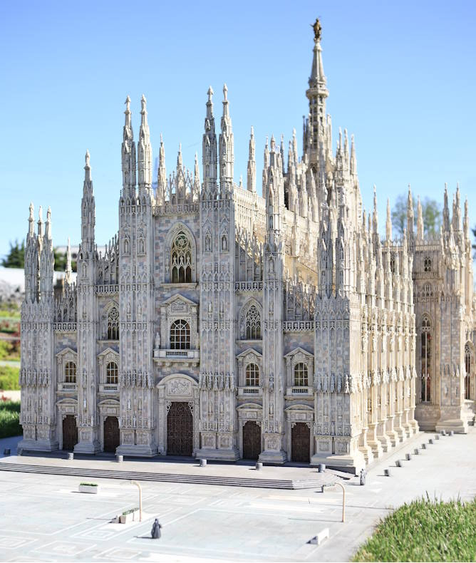 media.Duomo-di Milano-al-parco-tematico-Italia-in-Miniatura-ingressi-gratuiti-per-tutta-la-famiglia-in-vacanza-al-Club-Family-Hotel-Serenissima-Cesenatico